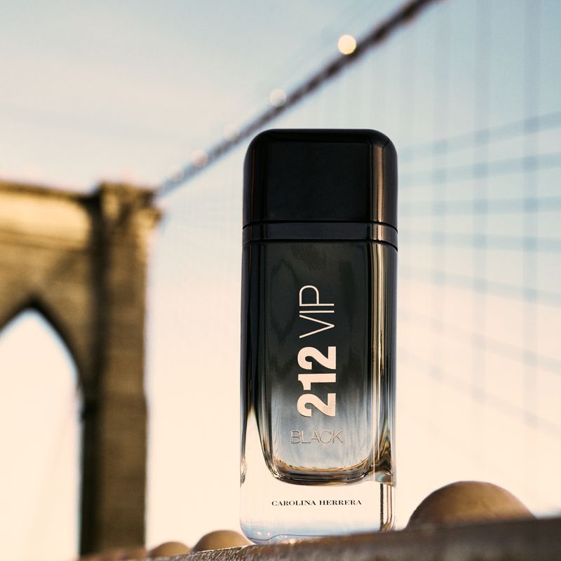 212-vip-men-black-eau-de-parfum-hombre-50-ml