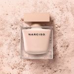 POUDRE-EAU-DE-PARFUM-MUJER