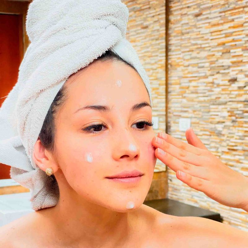 CREMA-FACIAL-CANNASENS-HIDRATANTE-ANTIEDAD-CANNASENS-CON-CBD