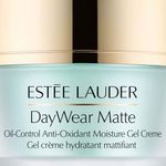 CREMA-HIDRATANTE-EN-GEL-ESTEE-LAUDER-DAYWEAR-MATTE-ADVANCED-OIL-CONTROL-GEL-CREME-PERFECTIONIST