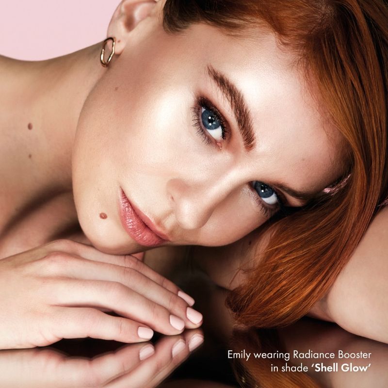 HIDRATANTE-CON-COLOR-ICONIC-LONDON-RADIANCE-BOOSTER-SHELL-