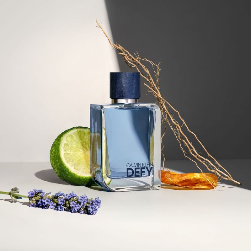 Perfume con silueta de hombre hot sale