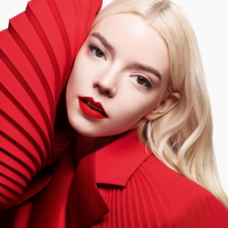 DELINEADOR-DE-LABIOS-ROUGE-DIOR-200-NUDE-TOUCH