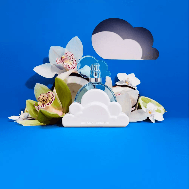 Ariana-Grande-Cloud-5