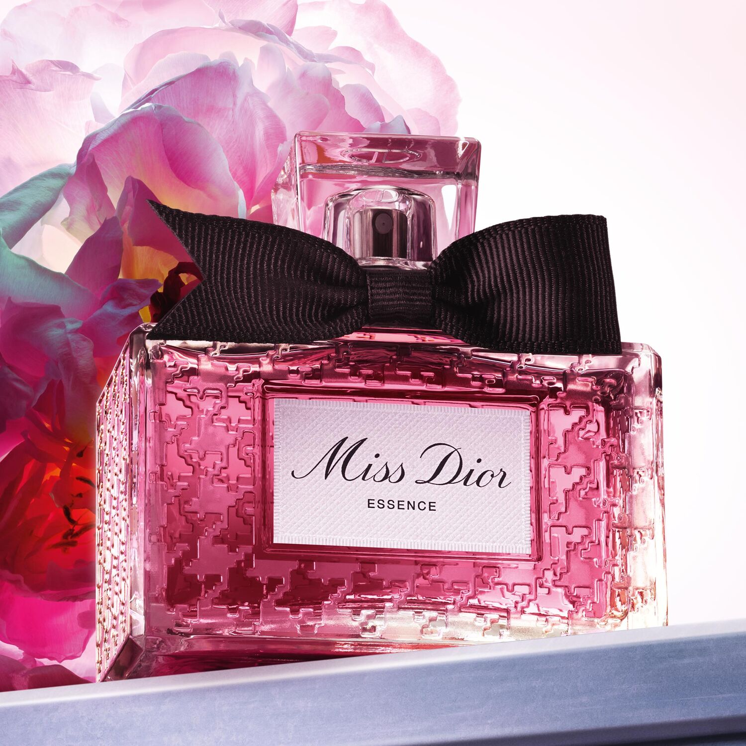 MISS DIOR ESSENCE ESENCIA DE PERFUME | Faces Colombia